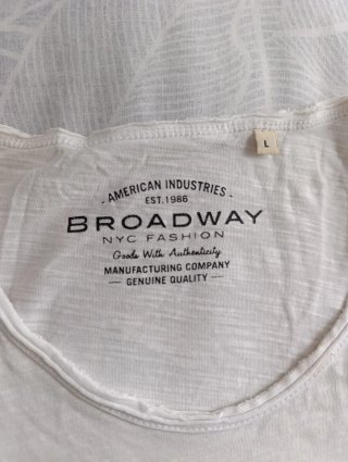 Camiseta manga corta Broadway
