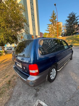 KIA Carnival 2005
