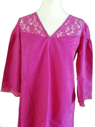 Blusa o túnica con encaje talla 46