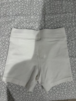Pantalón corto blanco