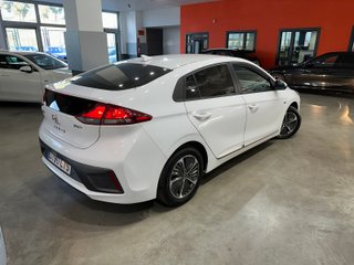 Hyundai IONIQ 1.6 GDI PHEV KLASS DT (2021)