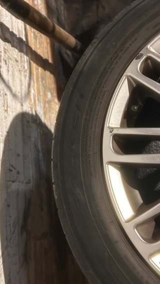 Llantas 16 RIAL con neumáticos a medio uso