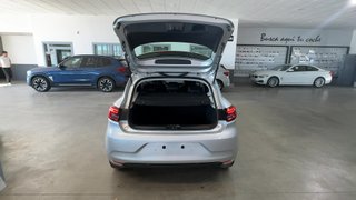 Renault CLIO Techno ETech Hibrido 104 kW 140CV (2021)