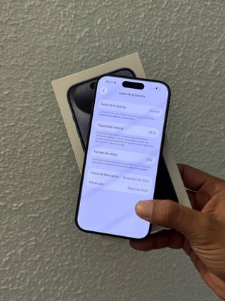 iPhone 15 Pro 256Gb Batería 88%