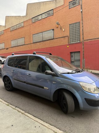 Renault Grand Scenic 2004