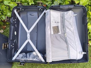 Maletas grises