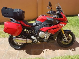 BMW S1000XR