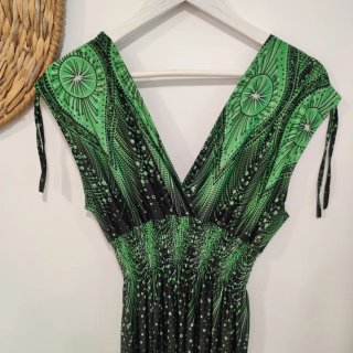 Vestido largo verde y negro talla L