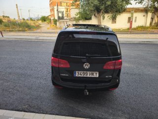 Volkswagen Touran 2012