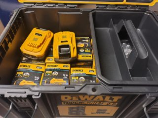 2 Batterie dewalt powerstack 18v 5ah