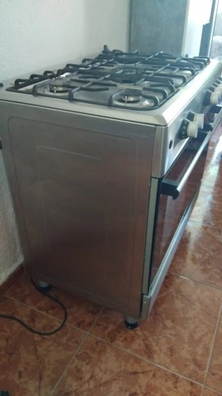 Hornillo con horno