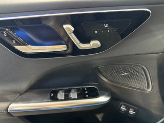 Mercedes CLASE C 2.0 313 300E AVANTGARDE (2022)