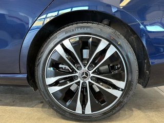 Mercedes CLASE C 2.0 313 300E AVANTGARDE (2022)
