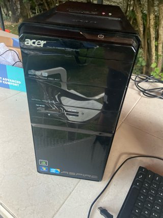 PC Acer Aspire Negro