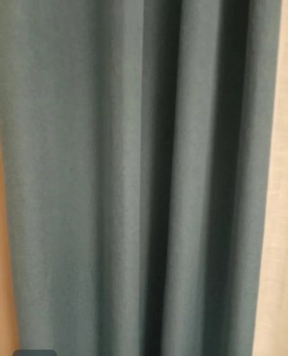 Cortinas opacas azul niebla.