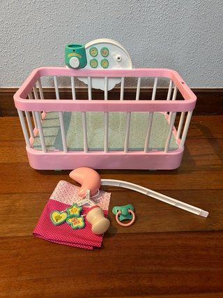 Cuna Nenuco Interactiva con Accesorios