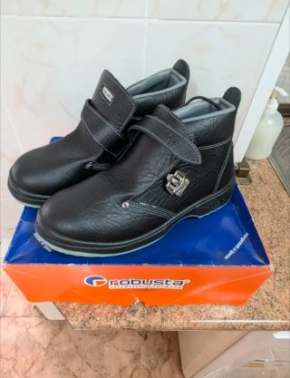 Botas de seguridad Robusta negras
