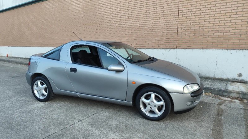 Opel Tigra 1995 - foto 1