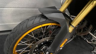 VOGE 900 DSX