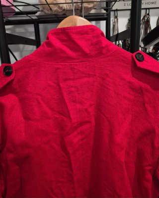 Gabardina de lino de Zara