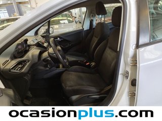 Peugeot 208 1.6 BlueHDi Access 55 kW (75 CV)