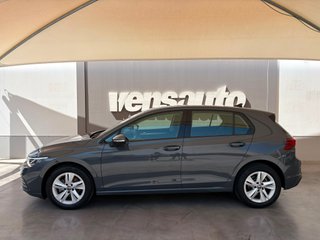 Volkswagen Golf 2021
