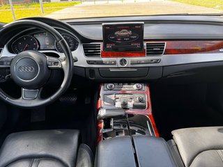 Audi A8 2011