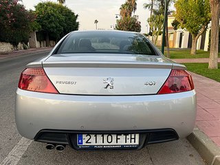 Peugeot 407 Coupé 2.7 V6 HDi Pack Automático · 205