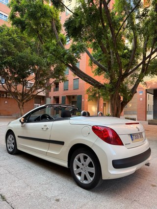 Peugeot 207 cc
