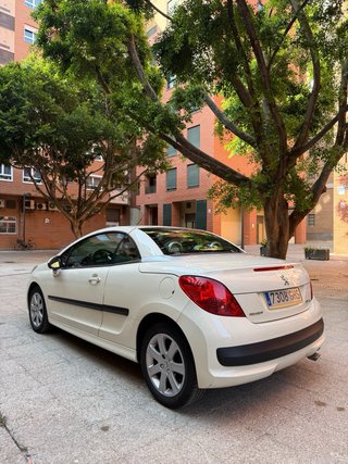 Peugeot 207 cc