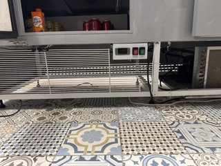 Vitrina expositora refrigerada profesional