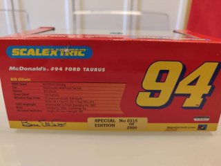 Coche Slot Scalextric McDonald's #94 Ford Taurus