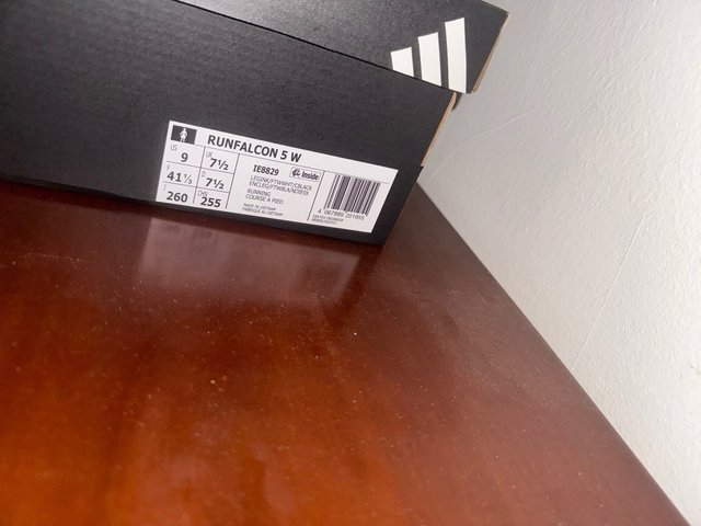Adidas Runfalcon 5 T41 (negociable)