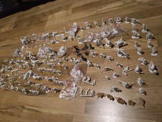 Reaper Bones 3 Core Set Caja