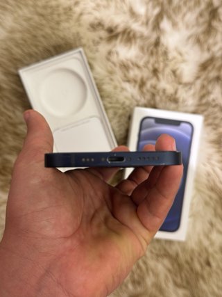 iPhone 12
