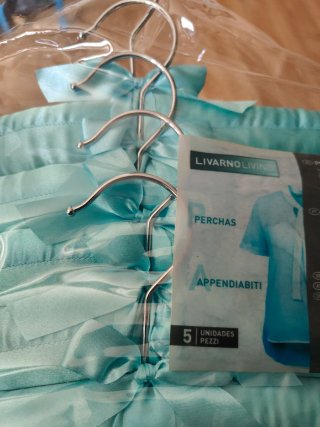 5 Perchas Acolchadas azules nuevas
