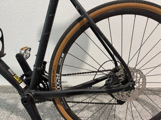Bicicleta Gravel Kross Esker 6.0 Negra