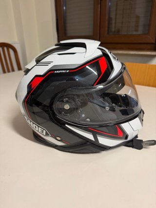 CASCO SHOEI NEOTEC 2 RESPECT BLANCO/NEGRO/ROJO