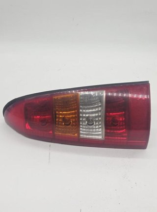 Piloto trasero izquierdo opel 6223017 astra 4060