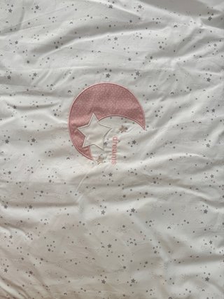 Edredón cuna + cojín estrellas ( regalo chichonera