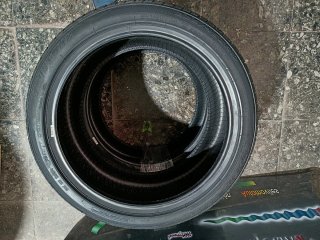 NEUMÁTICOS 225 45 ZR17