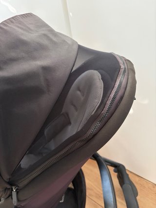 Silla de paseo y capazo Maxi Cosi