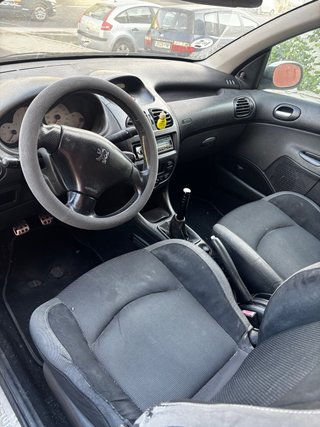 Peugeot 206 2006