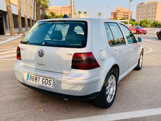 Volkswagen Golf 2001