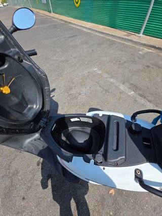 Ciclomotor Derbi Boulevard two 50cc Blanco