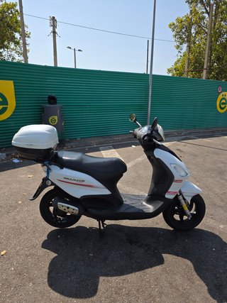 Ciclomotor Derbi Boulevard two 50cc Blanco