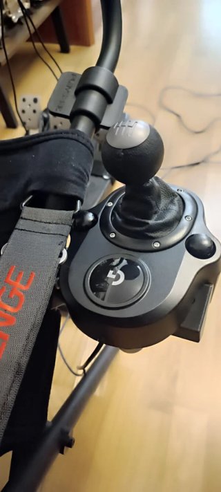 Pack Simracing Playseat Challenge + Logitech g29