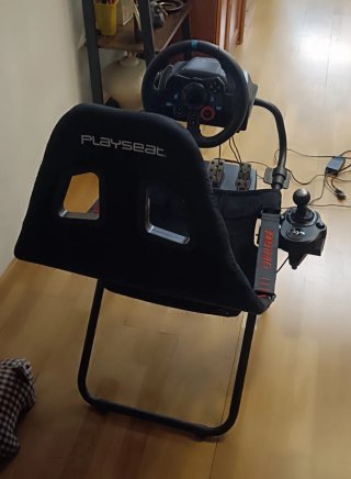 Pack Simracing Playseat Challenge + Logitech g29
