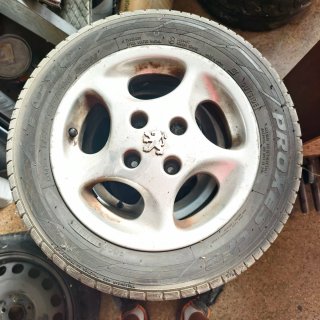 Llanta Peugeot 106 185/60R14