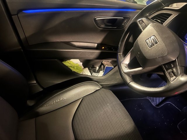 seat leon st